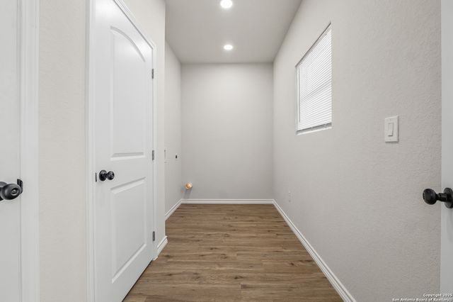 732 County Road 6846, Lytle, TX 78052