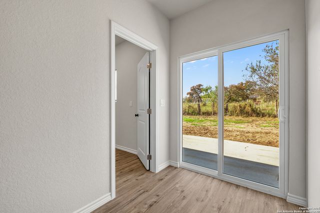 732 County Road 6846, Lytle, TX 78052