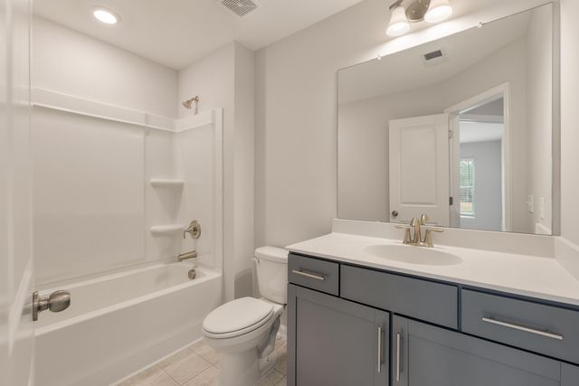 422 Duskywing Drive, Goose Creek, SC 29445