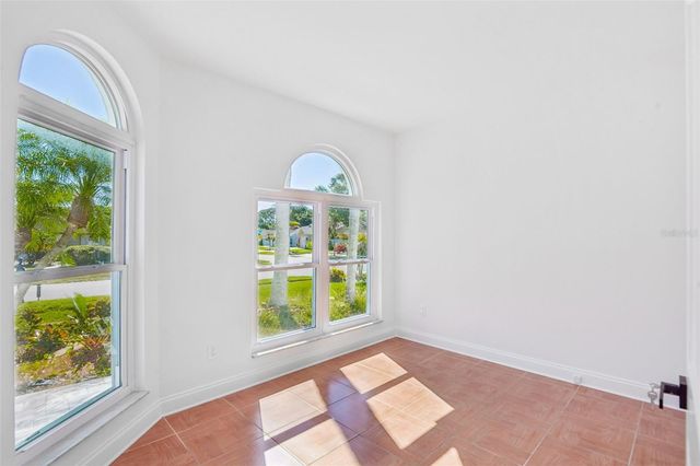 12002 W POND WAY, Tampa, FL 33635