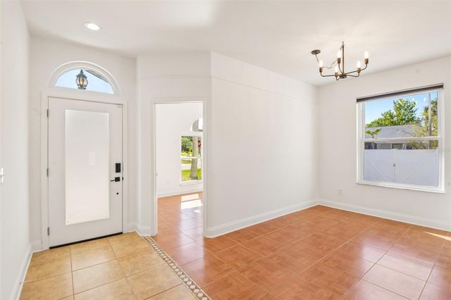 12002 W POND WAY, Tampa, FL 33635