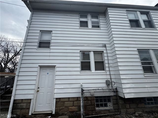 6814-6816 Bradley Avenue, Parma, OH 44129