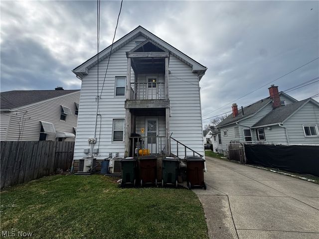 6814-6816 Bradley Avenue, Parma, OH 44129