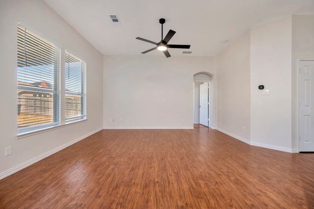 13913 Gallant Fox Court, Fort Worth, TX 76262