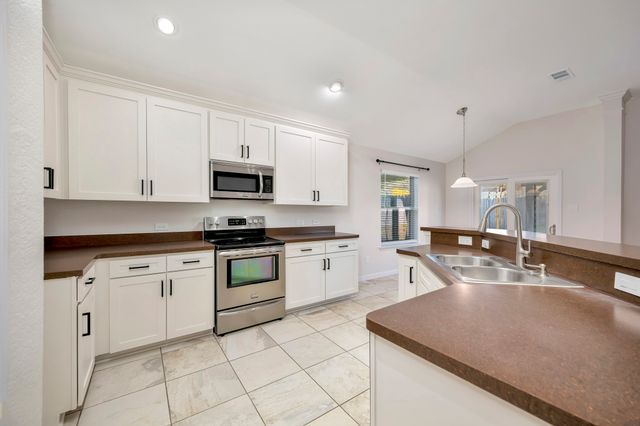 13913 Gallant Fox Court, Fort Worth, TX 76262