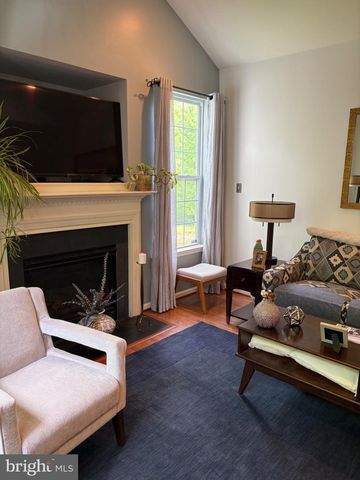 232 DEEPDALE DR, Kennett Square, PA 19348