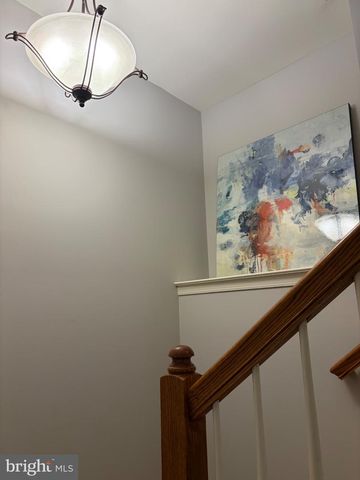 232 DEEPDALE DR, Kennett Square, PA 19348