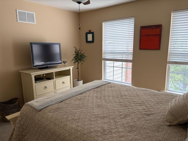 232 DEEPDALE DR, Kennett Square, PA 19348