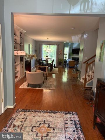 232 DEEPDALE DR, Kennett Square, PA 19348