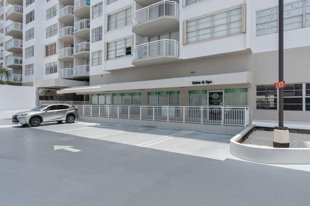 18011 Biscayne Boulevard 1704-1, Aventura, FL 33160