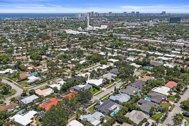 5830 NE 21st Terrace, Fort Lauderdale, FL 33308