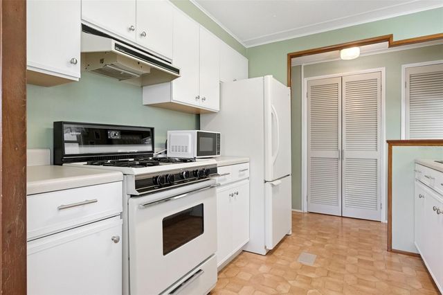 183 PHILADELPHIA BOULEVARD 22, Palm Harbor, FL 34684