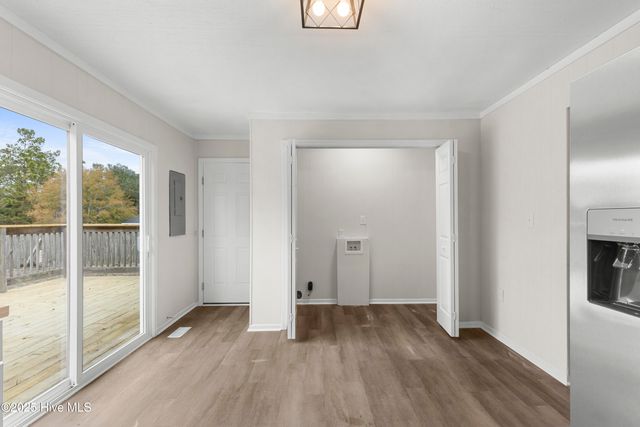 81 Crown Point Road, Hubert, NC 28539