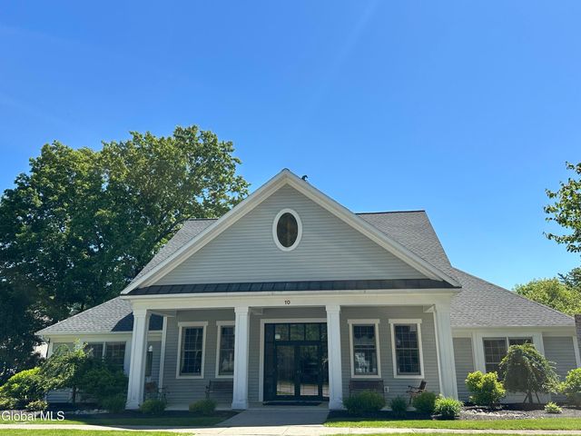 11 Thoroughbred Drive, Saratoga Springs, NY 12866