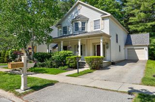 11 Thoroughbred Drive, Saratoga Springs, NY 12866