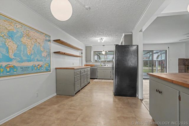 4429 E 46th Place, Tulsa, OK 74135