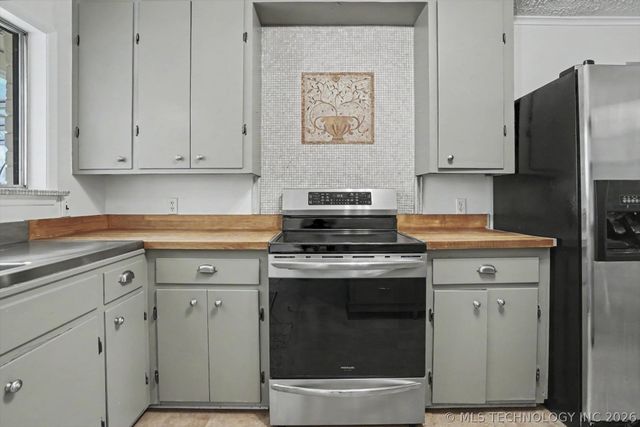 4429 E 46th Place, Tulsa, OK 74135