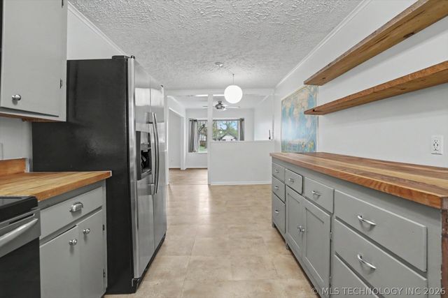 4429 E 46th Place, Tulsa, OK 74135