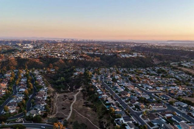 5565 Mount Aconia Way, San Diego, CA 92111