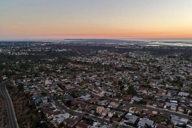 5565 Mount Aconia Way, San Diego, CA 92111