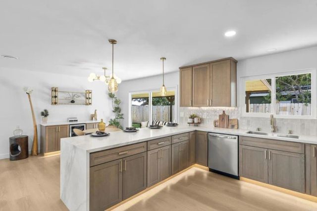 5565 Mount Aconia Way, San Diego, CA 92111