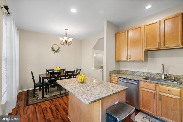 45551 LAKE HAVEN TER, Sterling, VA 20165