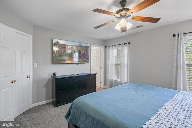 45551 LAKE HAVEN TER, Sterling, VA 20165