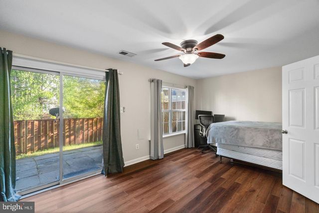 45551 LAKE HAVEN TER, Sterling, VA 20165