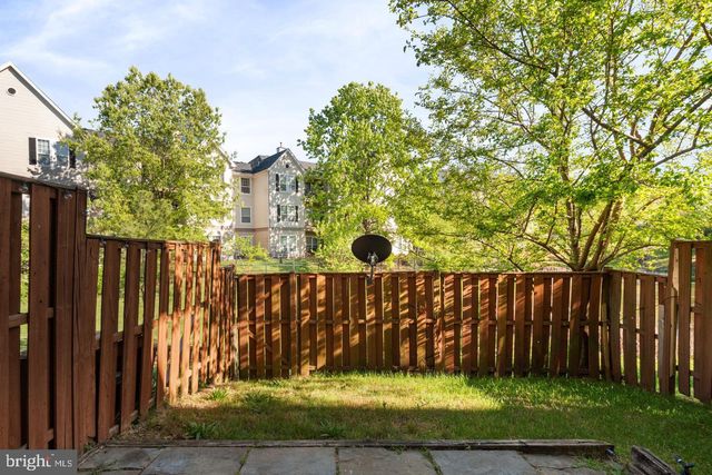 45551 LAKE HAVEN TER, Sterling, VA 20165