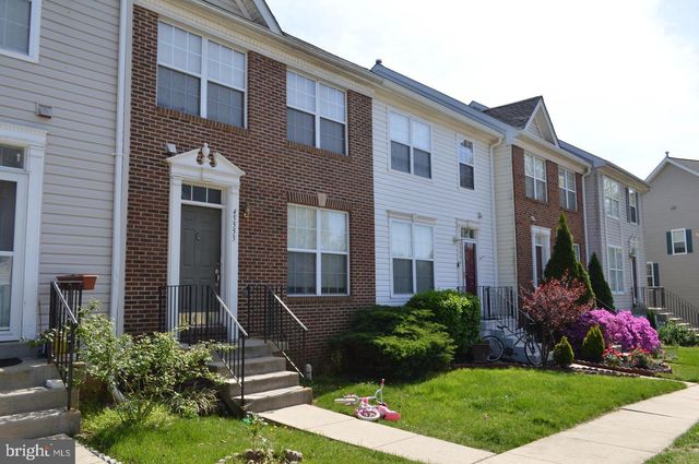 45551 LAKE HAVEN TER, Sterling, VA 20165