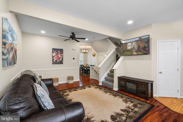 45551 LAKE HAVEN TER, Sterling, VA 20165