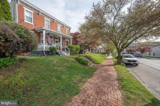 447 W GAY ST, West Chester, PA 19380