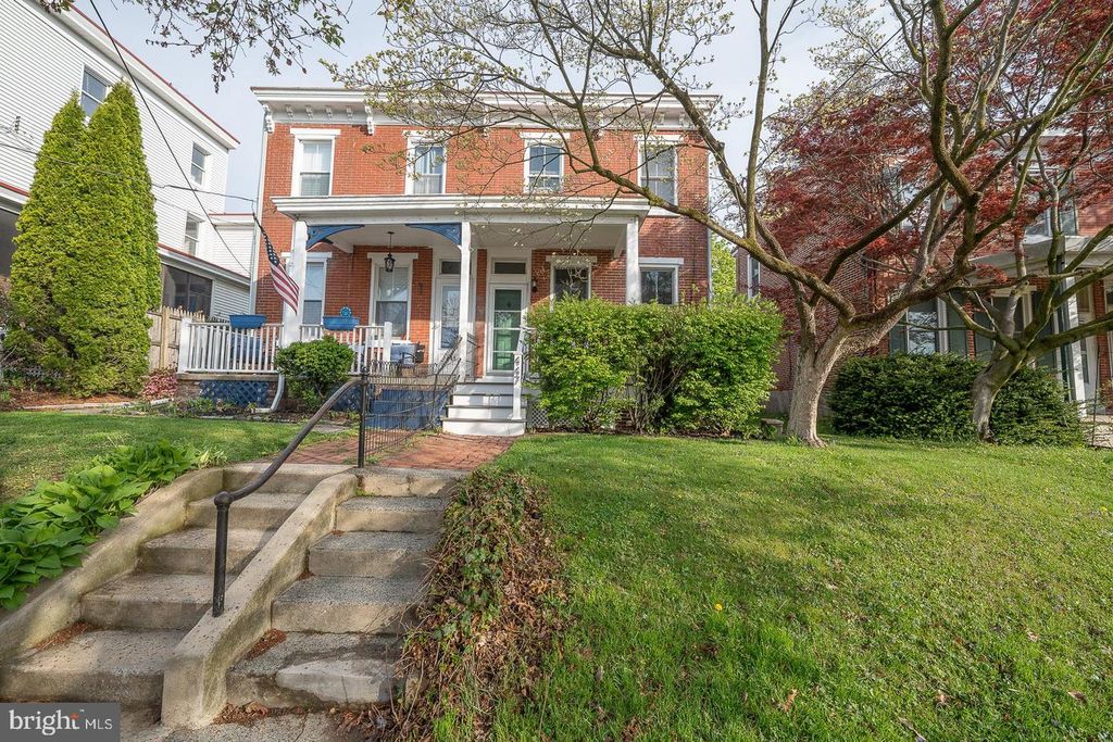 447 W GAY ST, West Chester, PA 19380