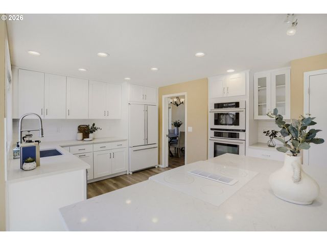 3970 Nw 175TH Pl, Portland, OR 97229