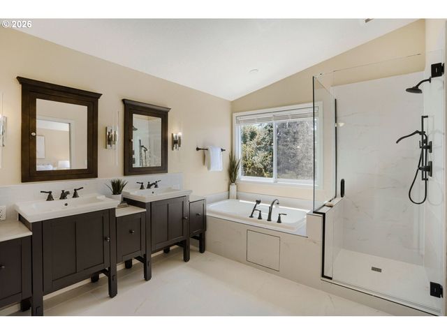 3970 Nw 175TH Pl, Portland, OR 97229