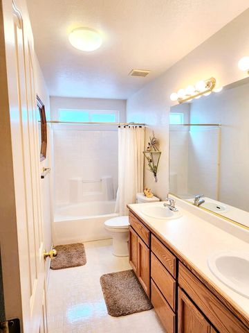 4608 Dandelion Drive, Redding, CA 96002