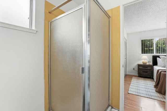 2701 Dorine Way, Sacramento, CA 95833