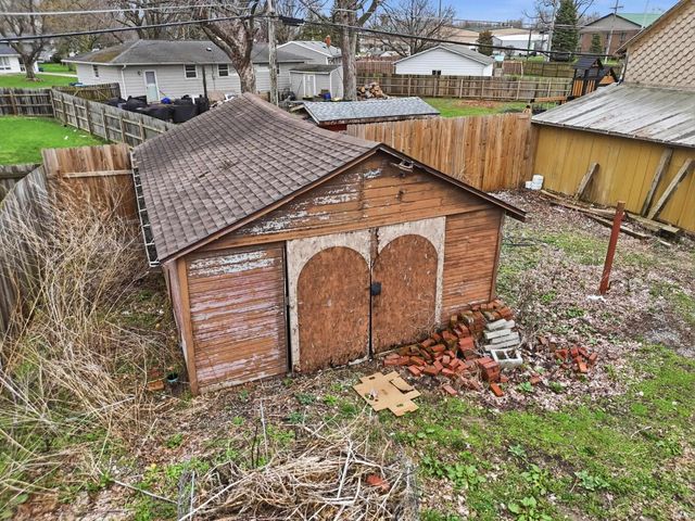 1603 Summit Street, New Haven, IN 46774