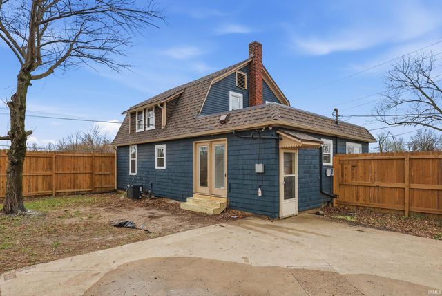 1603 Summit Street, New Haven, IN 46774