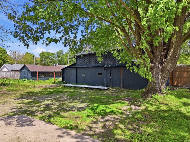 1603 Summit Street, New Haven, IN 46774
