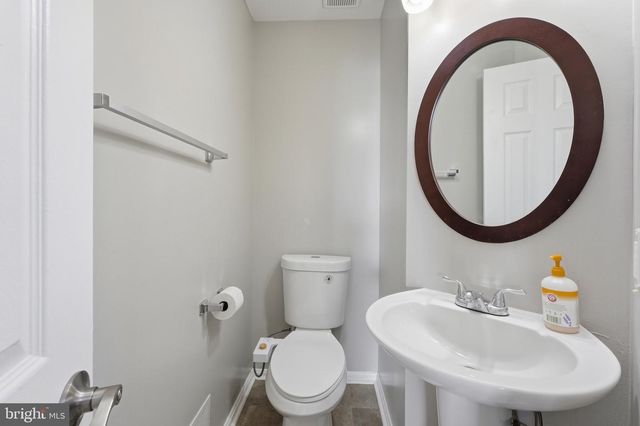 14177 ROCKINGHORSE DR, Woodbridge, VA 22193