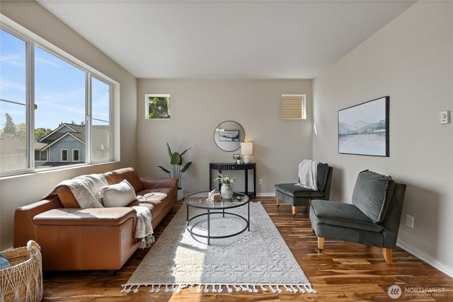 7722 39th Avenue S, Seattle, WA 98118