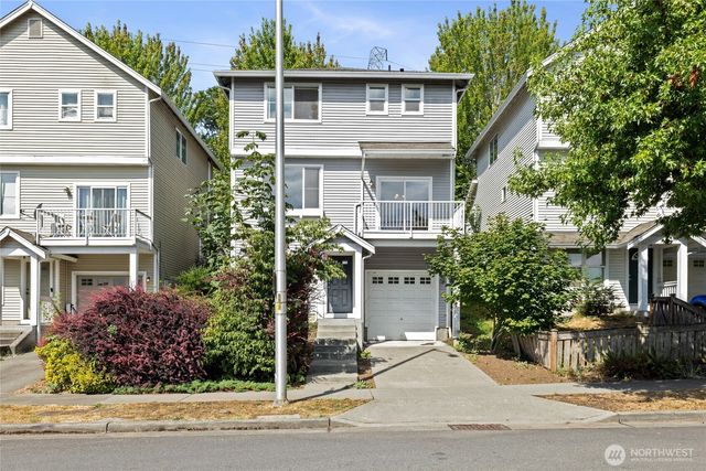 7722 39th Avenue S, Seattle, WA 98118