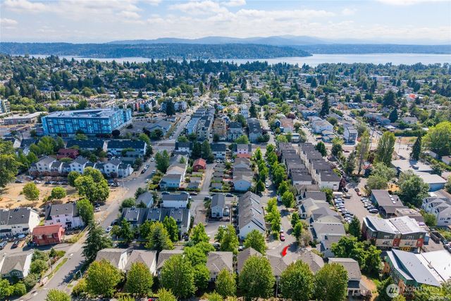 7722 39th Avenue S, Seattle, WA 98118
