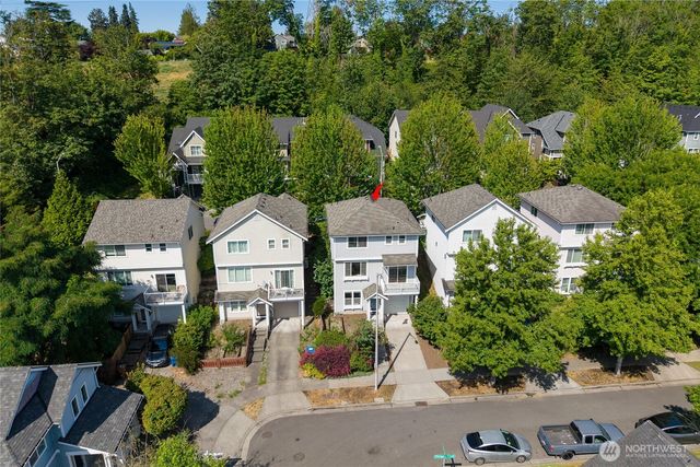 7722 39th Avenue S, Seattle, WA 98118