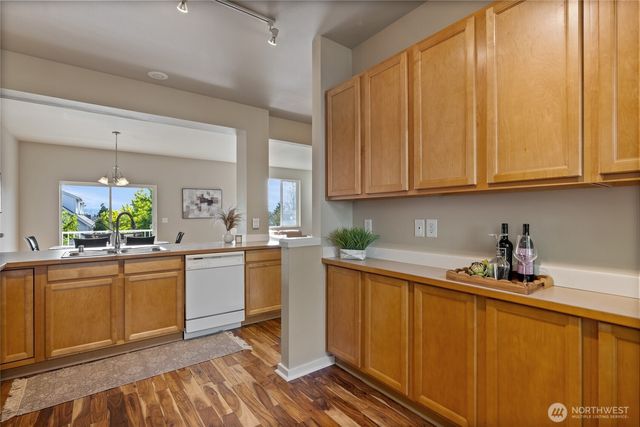 7722 39th Avenue S, Seattle, WA 98118