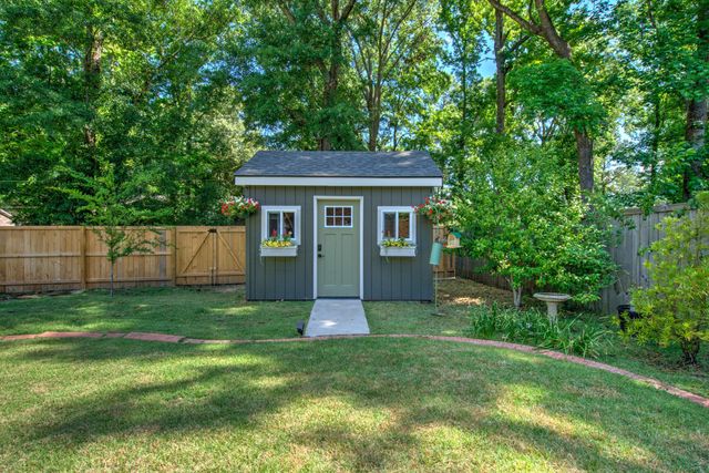 107 Stratford Drive, Summerville, SC 29485