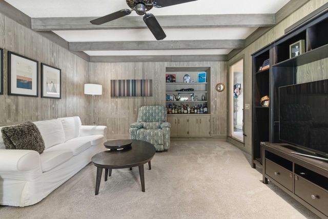 107 Stratford Drive, Summerville, SC 29485