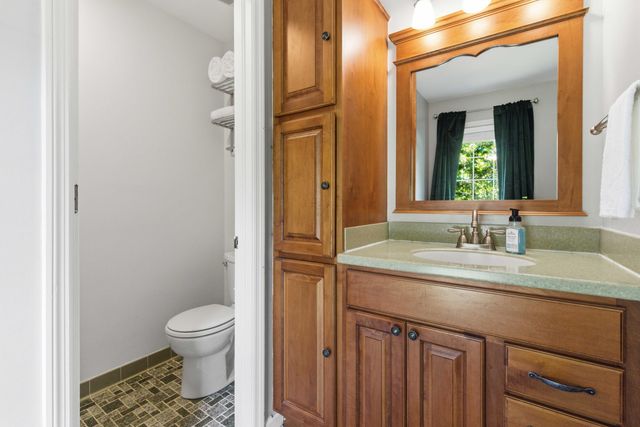 107 Stratford Drive, Summerville, SC 29485