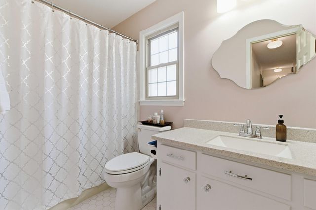 107 Stratford Drive, Summerville, SC 29485